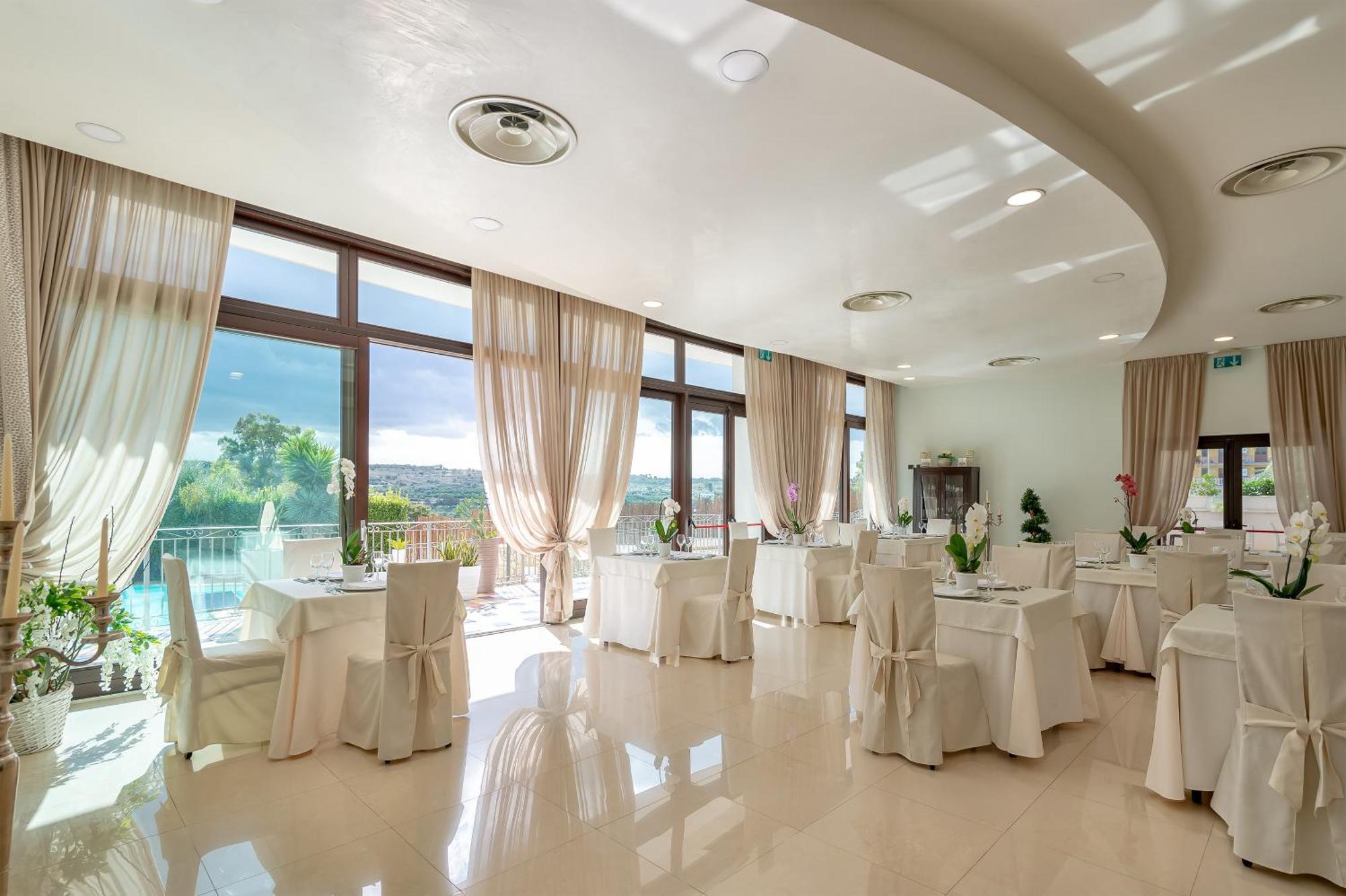 Grand Hotel Sofia Noto Esterno foto