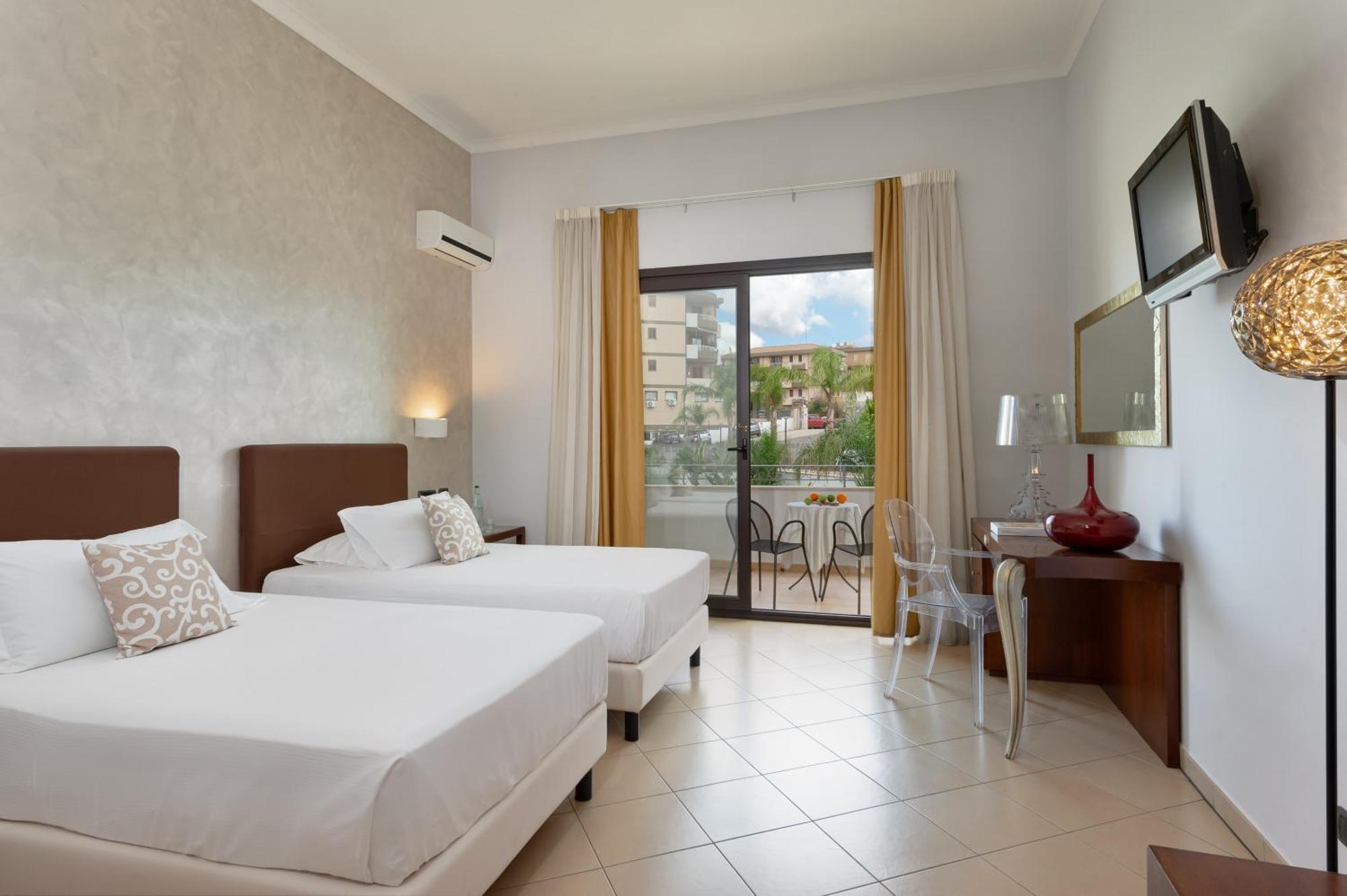 Grand Hotel Sofia Noto Camera foto