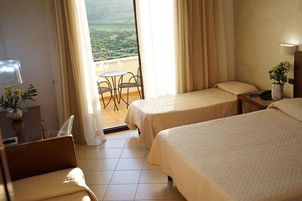 Grand Hotel Sofia Noto Esterno foto